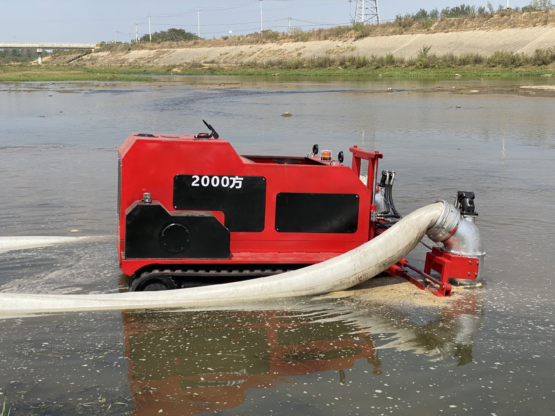 大流量應(yīng)急防汛抗洪液壓排水機(jī)器人